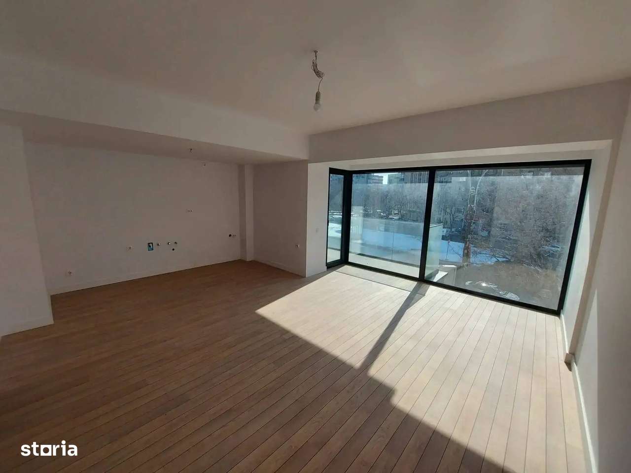 Apartament 3 camere/13 Septembrie-Panduri/parcare inclusa/ Comision 0