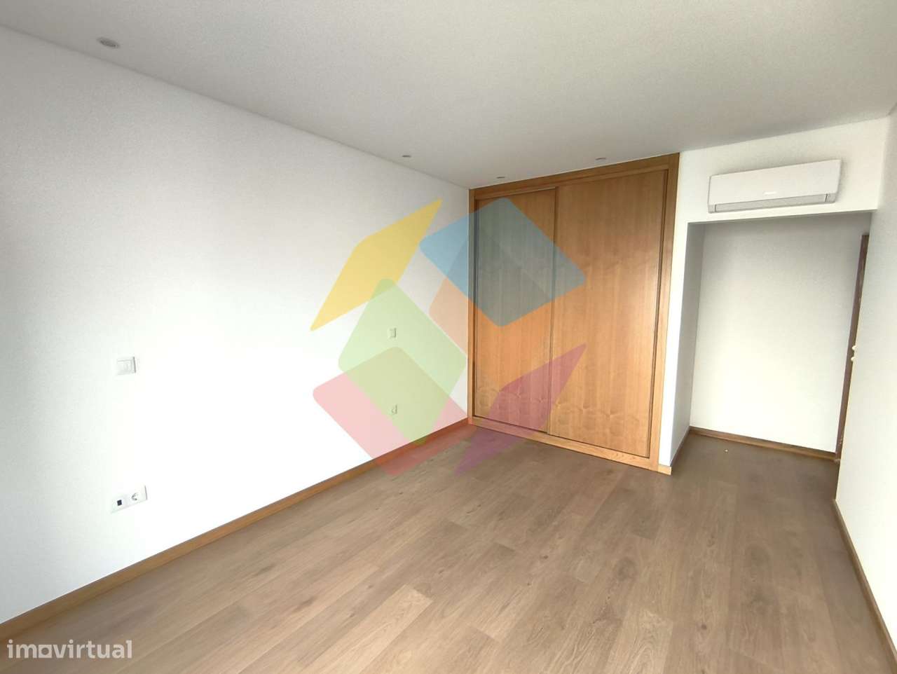 Moradia em Lobão, moderna, luminosa e pensada para o conforto da fam?-41