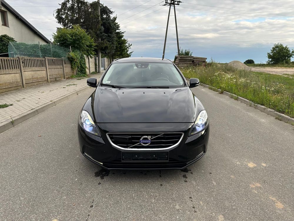 Volvo V40 II (2012-) D2 You 2014