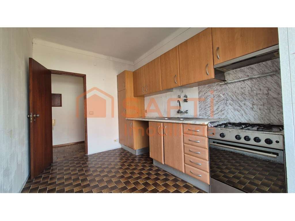 Apartamento T2 em Leiria - Grande imagem: 4/14