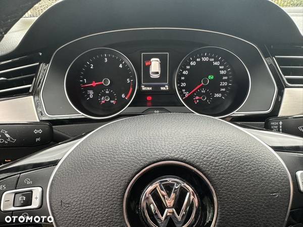 Volkswagen Passat 2.0 TDI BMT Highline DSG - 9