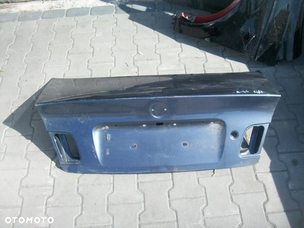 Klapa tył BMW E46 - 2