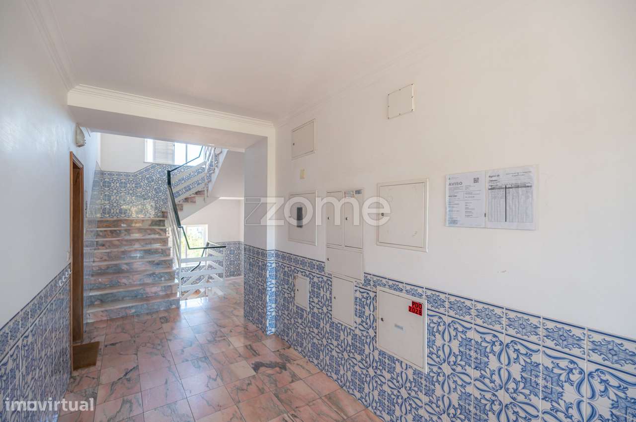Apartamento T2 Duplex em Santo António dos Olivais, Coimbra-6