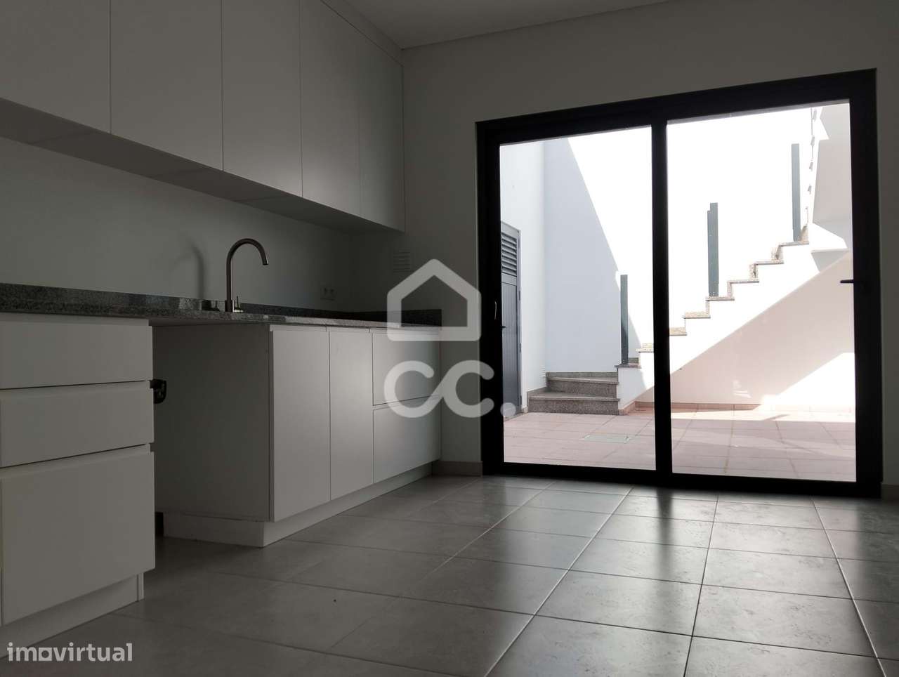 Moradia T2 nova para venda em Bombarral-8