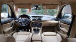 BMW X1 xDrive20d - 6