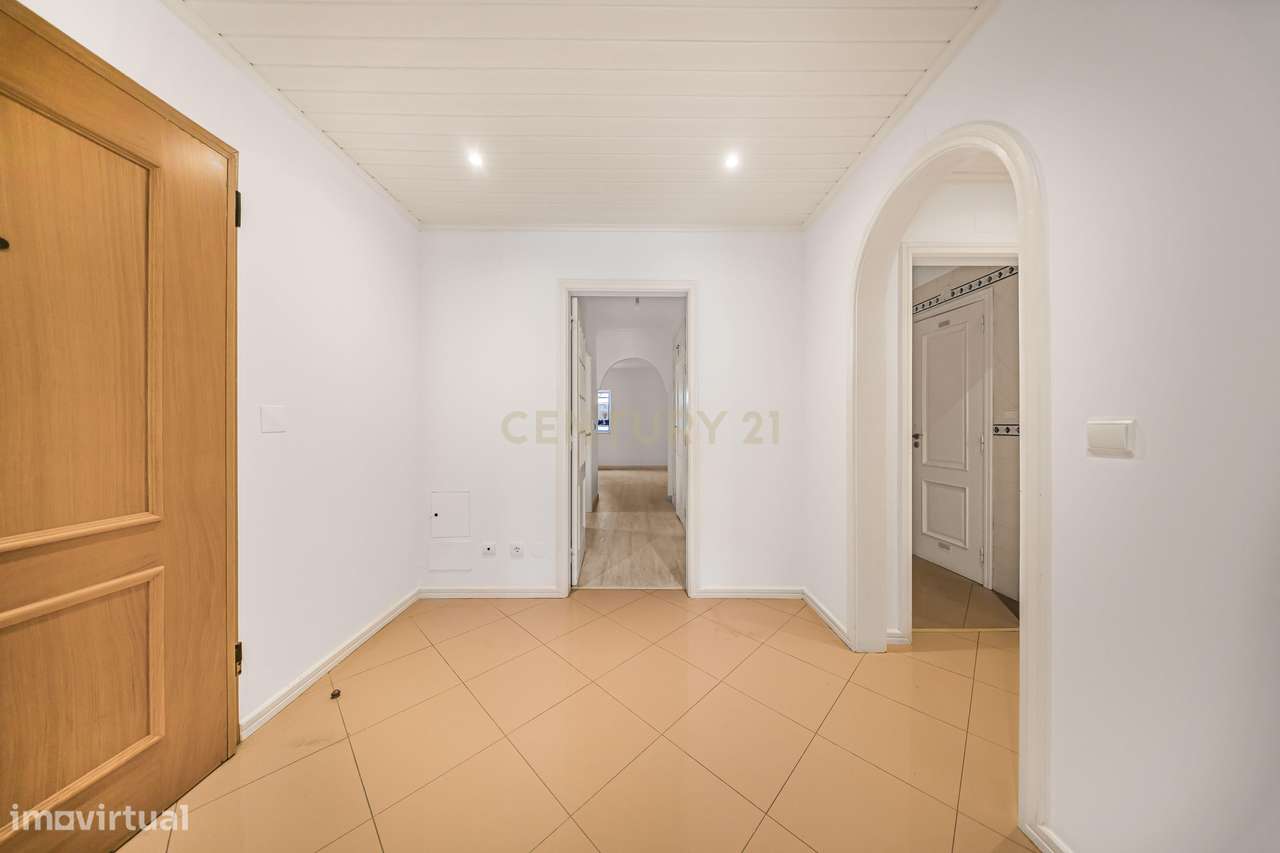 T3 com terraço de 50 m² nos Jardins da Parede – luminosidade, conforto - Grande imagem: 3/34