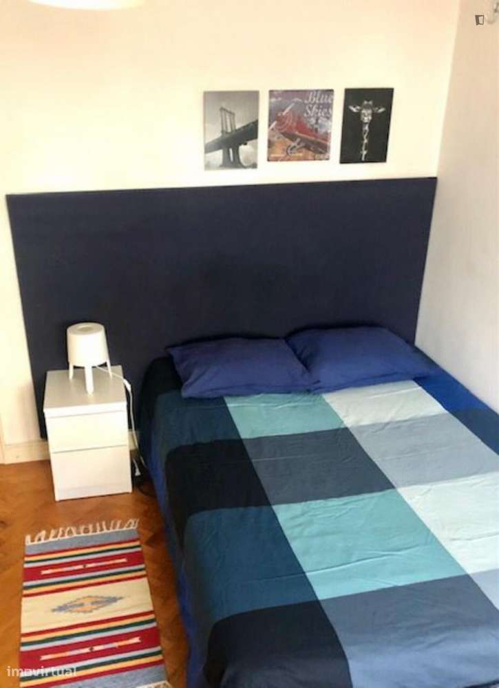 Quarto - localizado em Benfica Lisbon - Grande imagem: 5/9