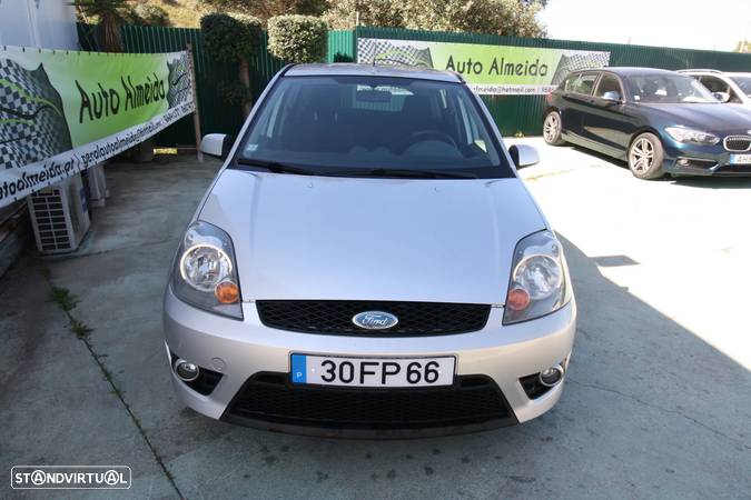 Ford Fiesta 1.4 TDCi Connection - 2