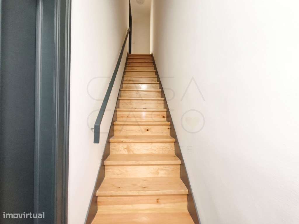 Prédio totalmente remodelado com 3 apartamentos independentes na Ba...-14