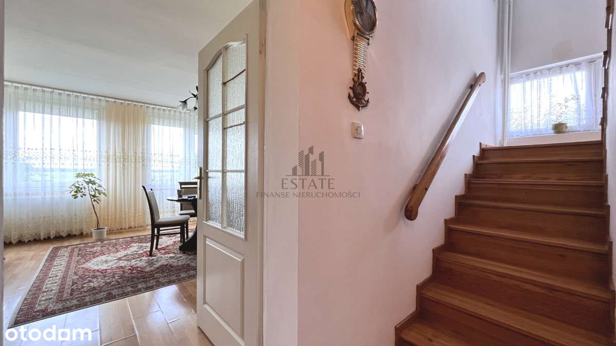 Dom, 5 pokoi, 2 łazienki, balkon, ogród, garaż-0