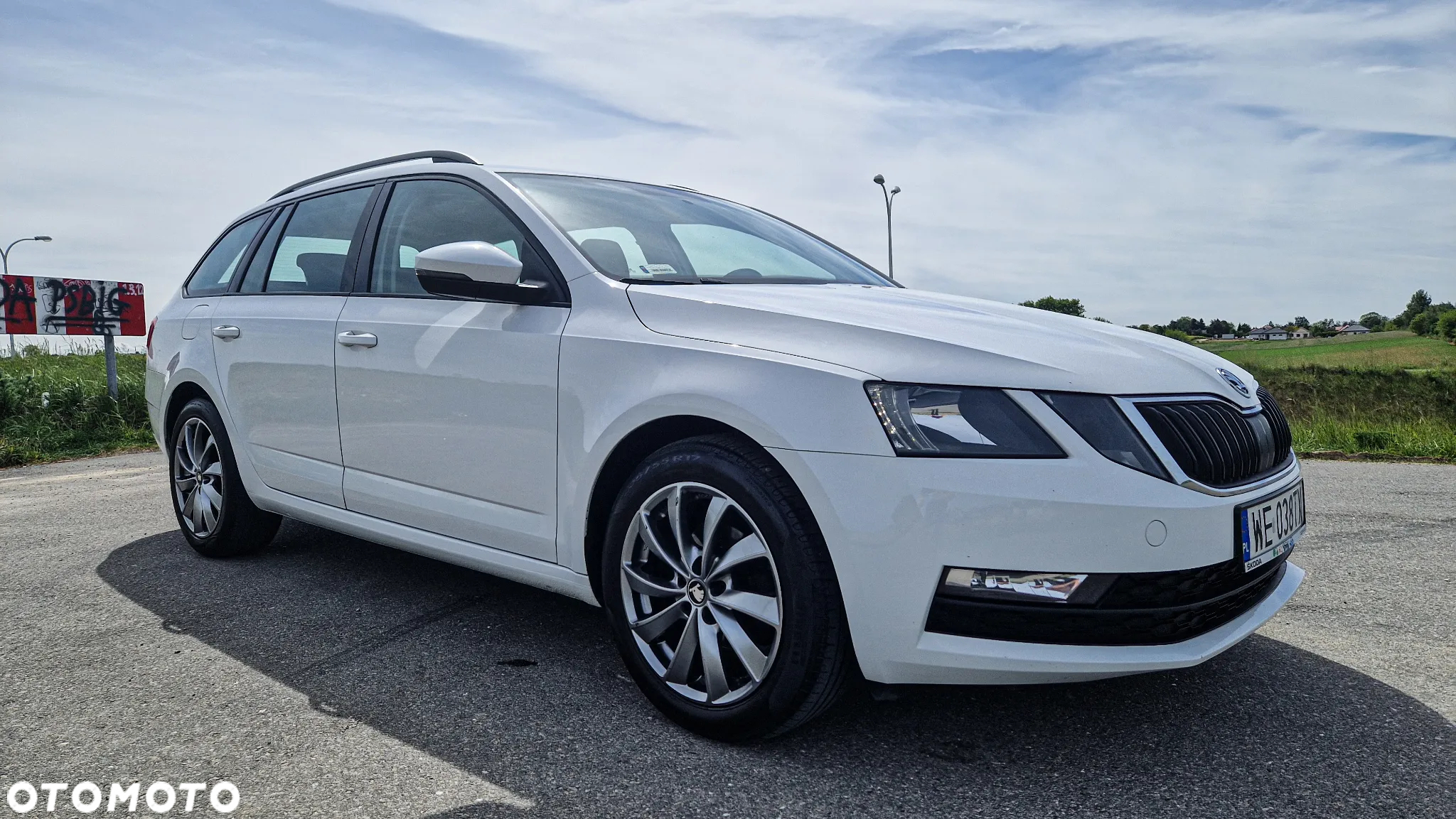 Skoda Octavia 1.6 TDI Ambition - 9