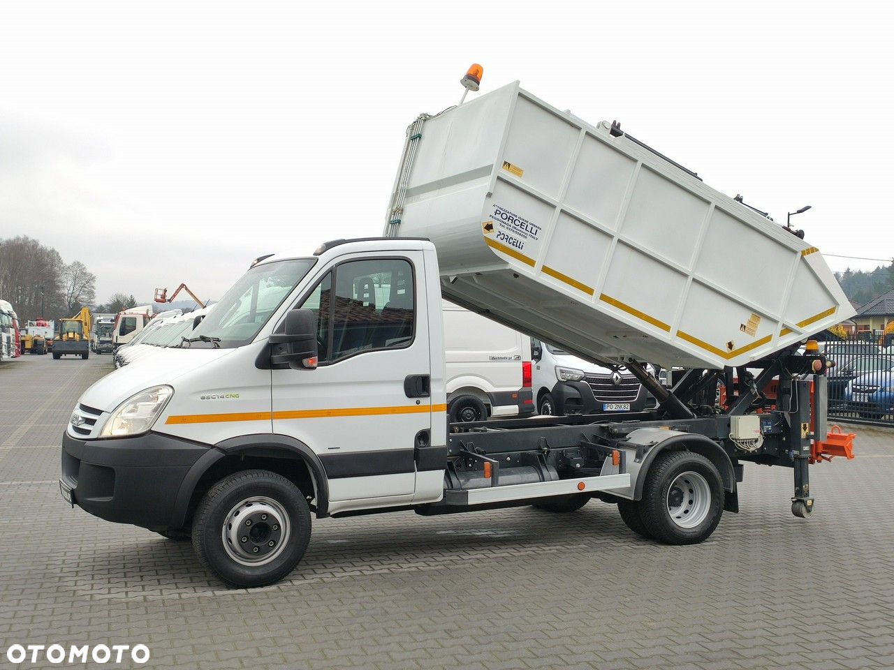 Iveco Daily 65C14 LPG 3.0 Wywrot Śmieciarka Mały Przebieg - 6