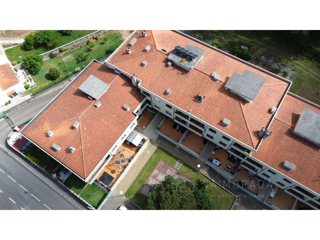 Apartamento T2 renovado, vendido totalmente mobilado e equipado em ...-38