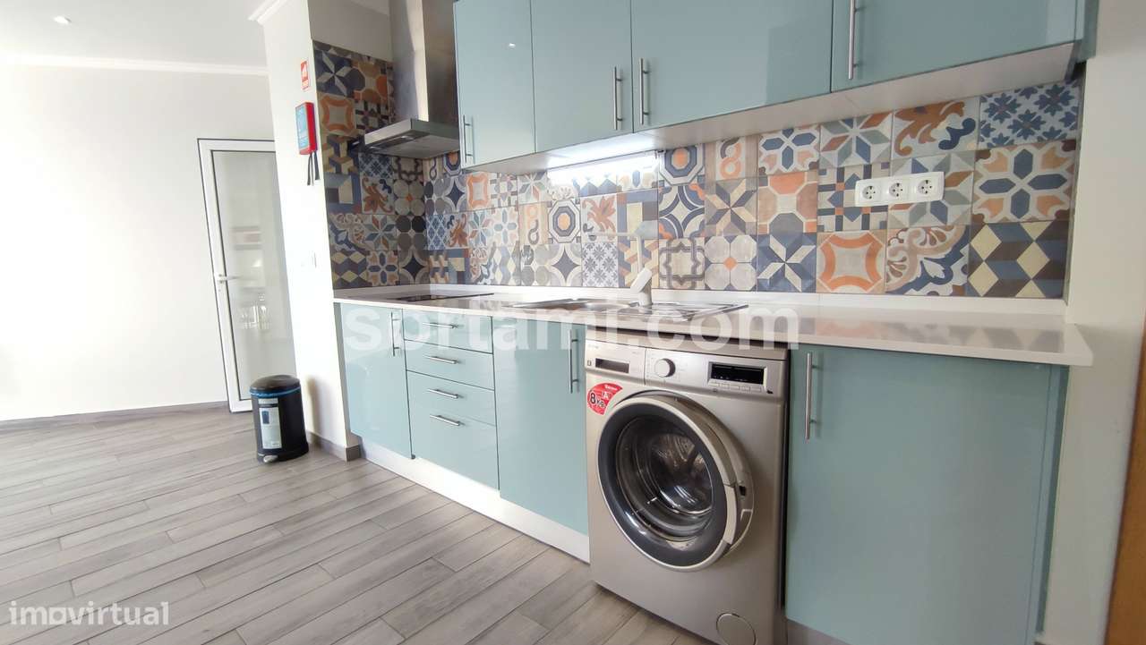 Apartamento T2 Venda em Portimão,Portimão - Grande imagem: 3/22