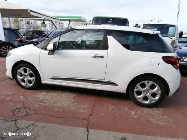 Citroën DS3 1.6 e-HDi So Chic 95g - 8