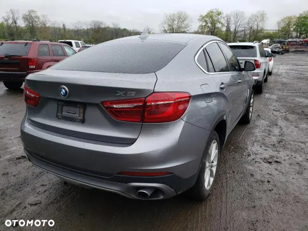 BMW X6 xDrive35i - 2