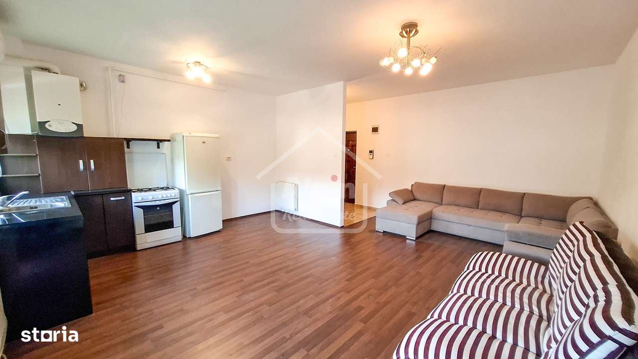 Garsoniera Suprafata Generoasa - Imagine principală: 3/17