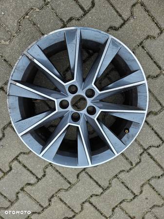 Felga aluminiowa Skoda OE 5JJ601025F 7.0" x 17" 5x100 ET 46 - 9