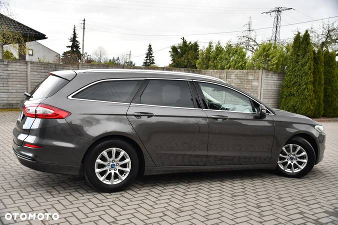 Ford Mondeo 2.0 TDCi Titanium - 19