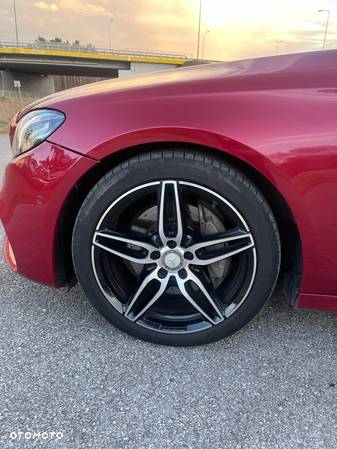 Mercedes-Benz Klasa E 220 d T 9G-TRONIC AMG Line - 8