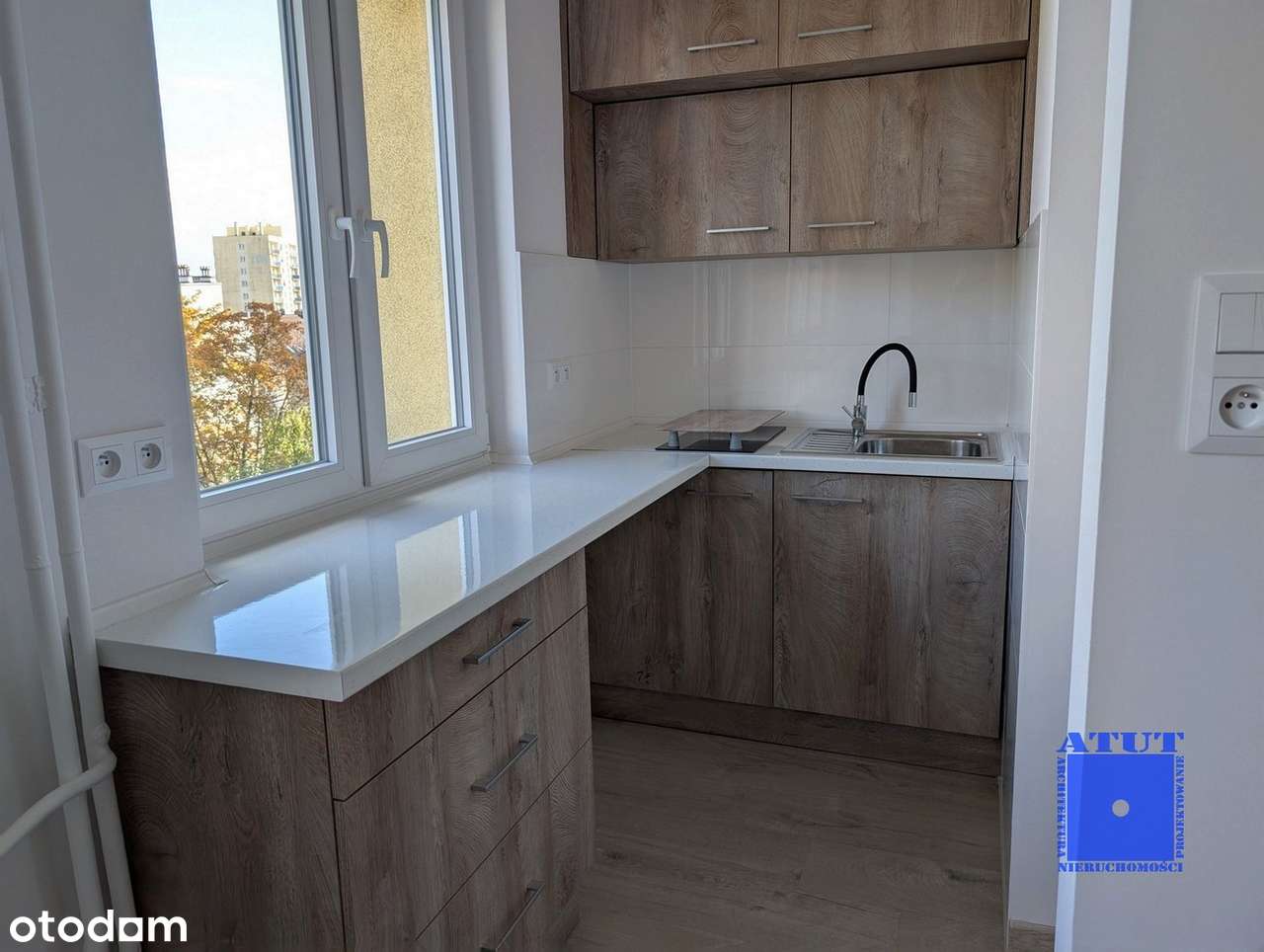 Kawalerka w ocieplonym bloku Zabrze ul. Roosevelta-8