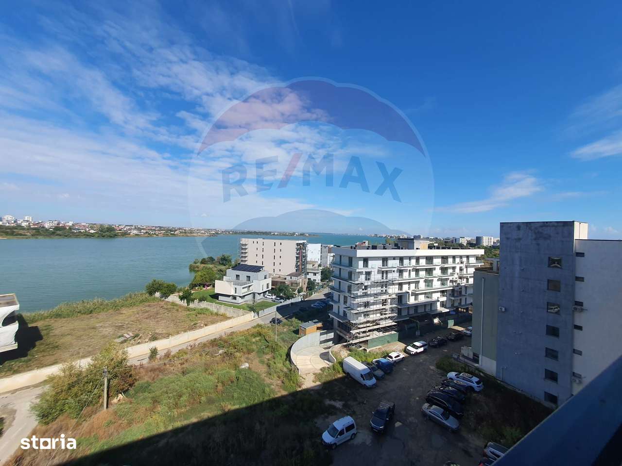 Vanzare Apartament cu 3 camere lux cu vedere la lac în zona Tomis Nord - Imagine principală: 1/20