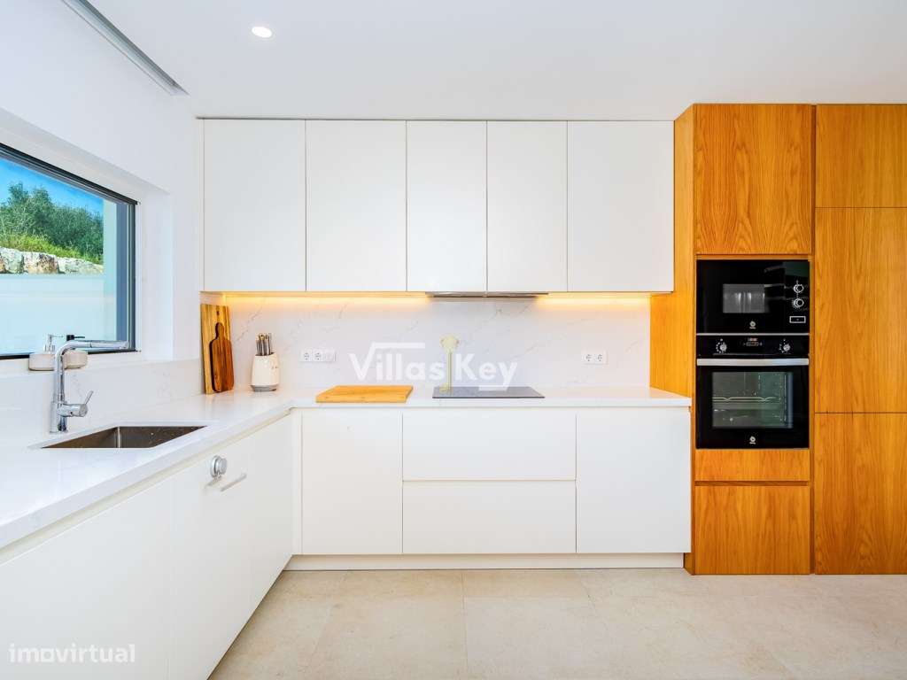 Moradia T3 Moderna com Piscina à Venda em Lagos - Algarve - Grande imagem: 5/30