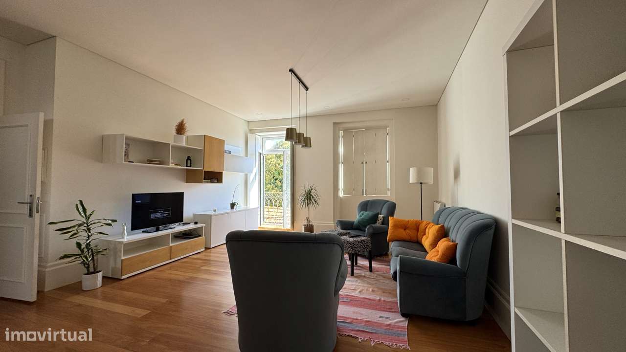 Moradia T3 no Centro de Esposende | 393 m²-4