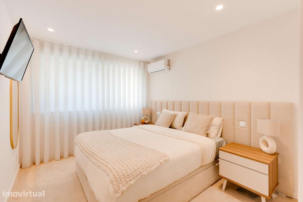 T4 com suite, elevador, garagem e Classe Energética A no centro...-5