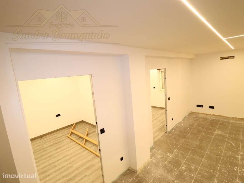 Apartamento T1 COMPLETAMENTE NOVO-12