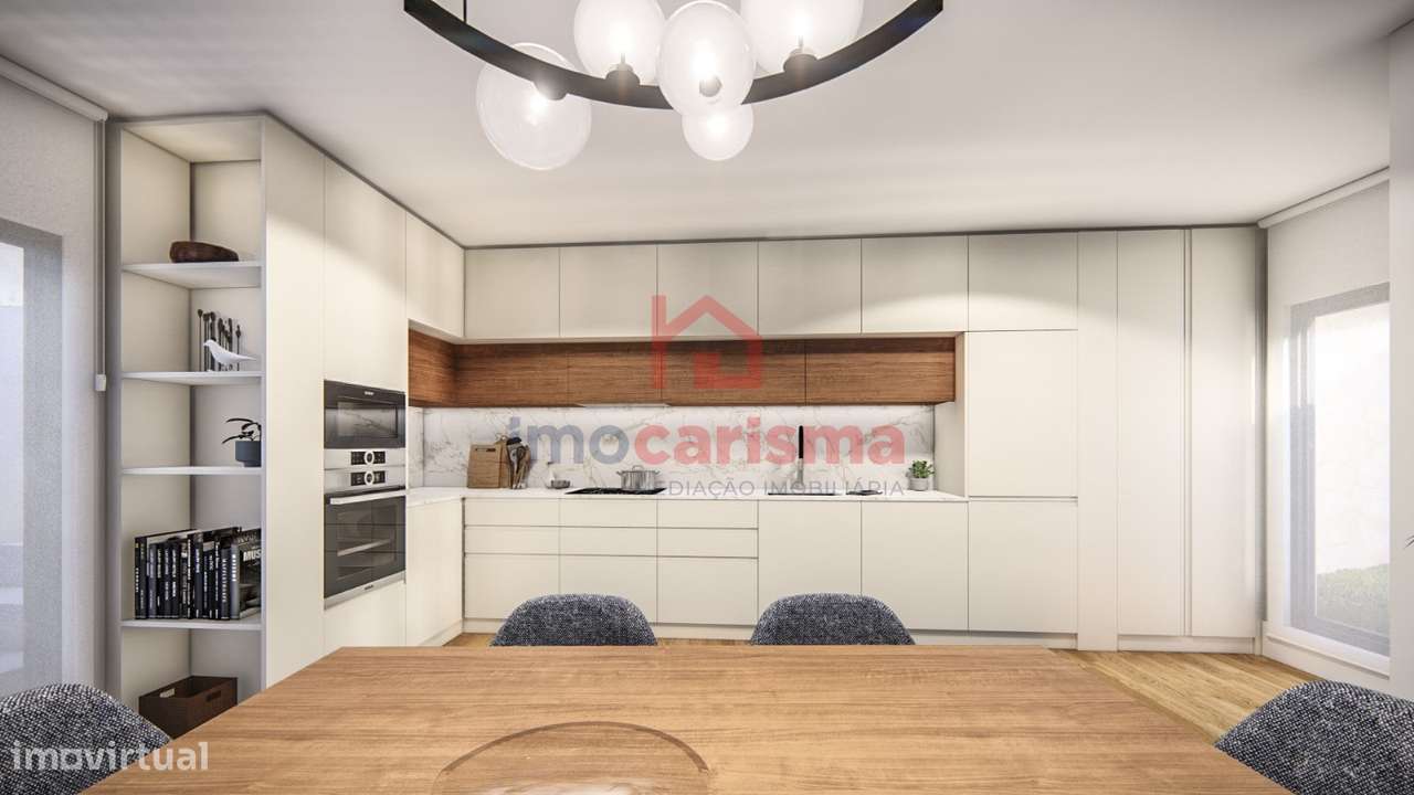 Moradia T3 Totalmente Remodelada em Santo Tirso-5