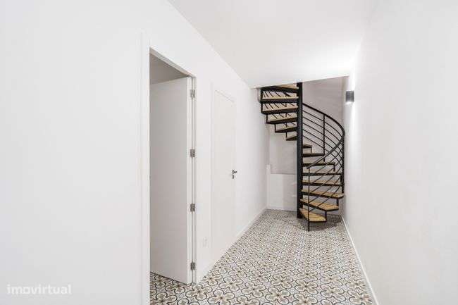 Fantástico Prédio totalmente renovado no centro Histórico de Braga! - Grande imagem: 2/10