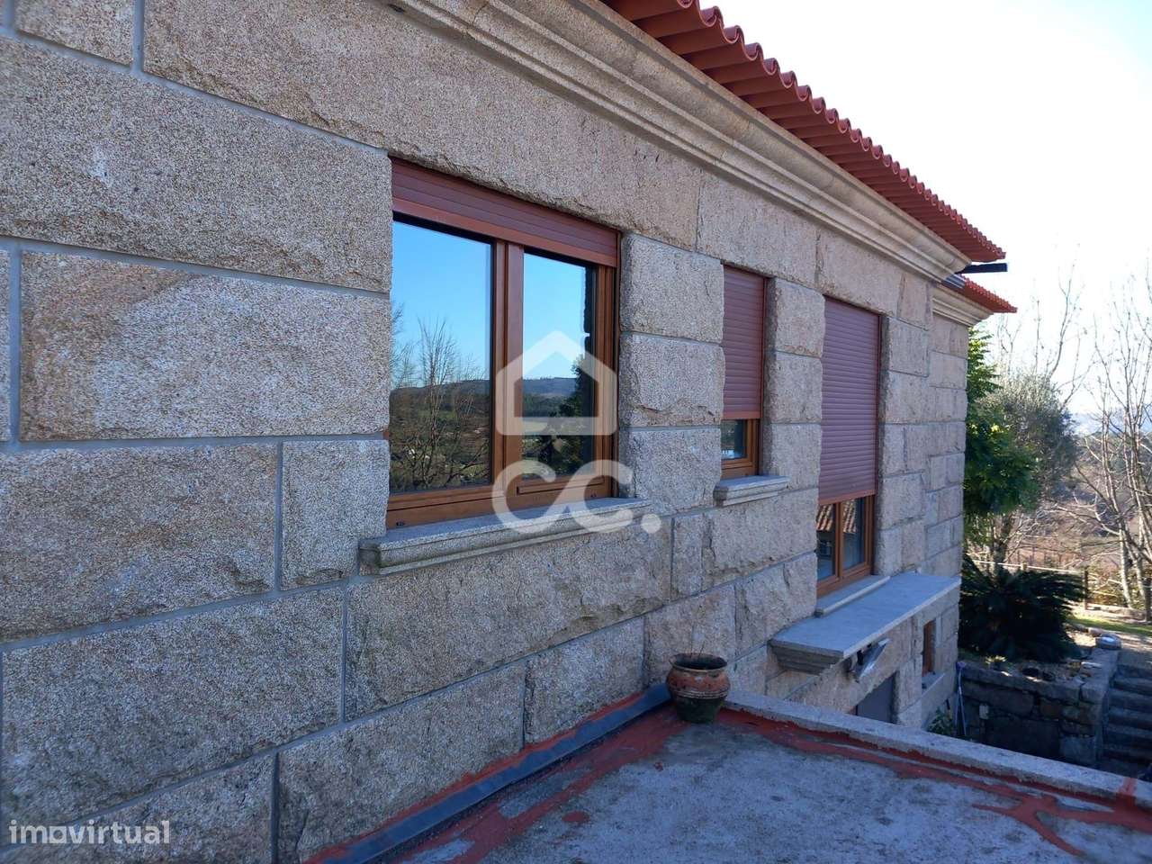 Moradia Totalmente em Pedra em Revelhe (Fafe)  Excelente oportunidade-14