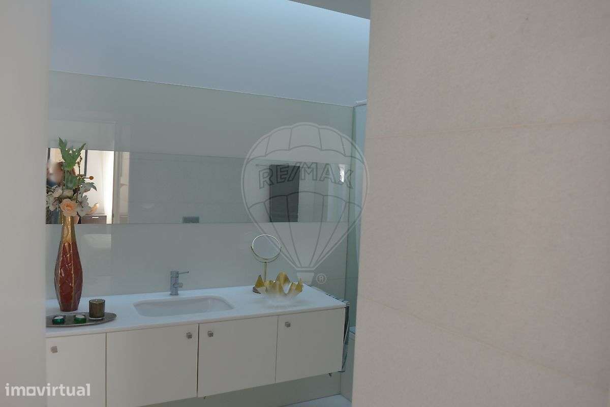 Moradia T4 para venda-30