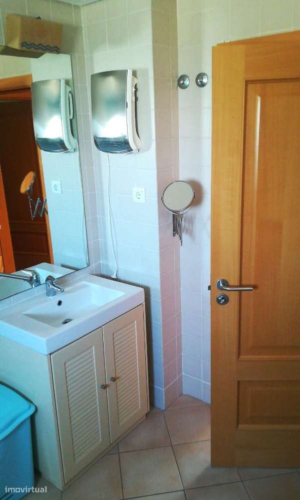 Fantástico apartamento T3, com boas áreas, Santa Luzia-24