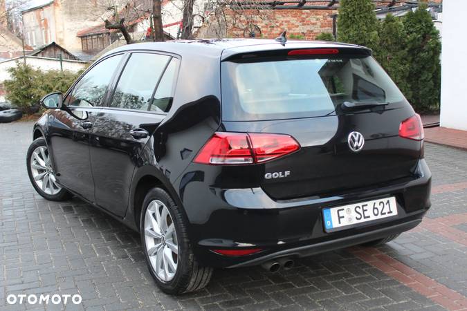 Volkswagen Golf Variant 2.0 TDI (BlueMotion Technology) Highline - 4