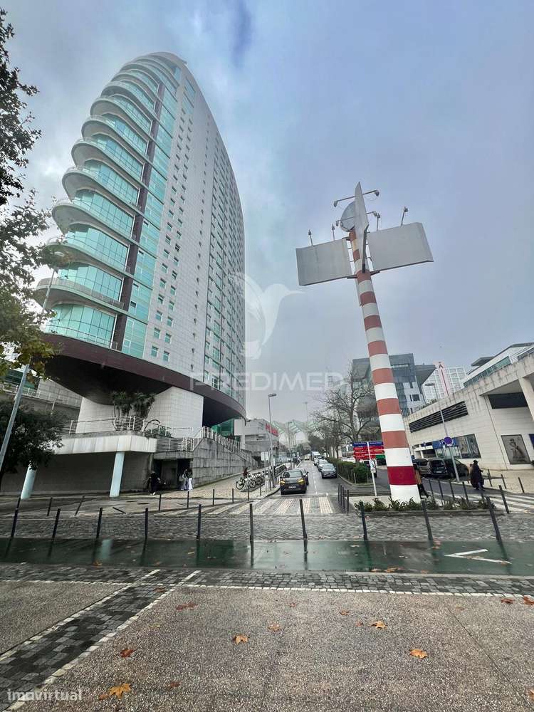 Apartamento T2 Duplex _ Parque das Nações - Grande imagem: 2/40