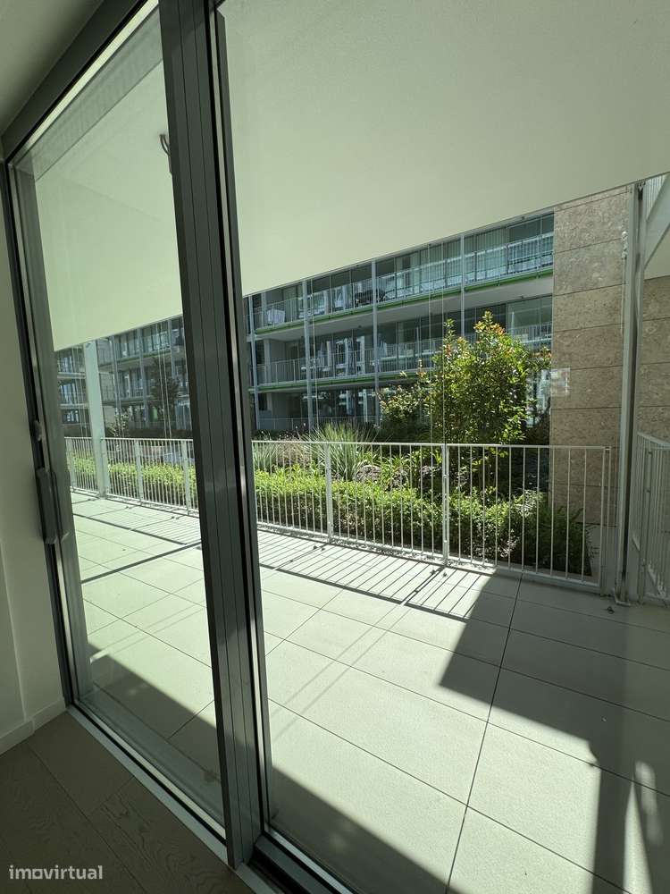 Exclusivo T4 no Prata Riverside Village-22