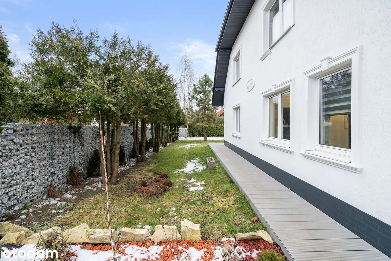 Podlesie (ta część bez smogu) - dom 320 m2 z działką 1400 m2 i basenem-9