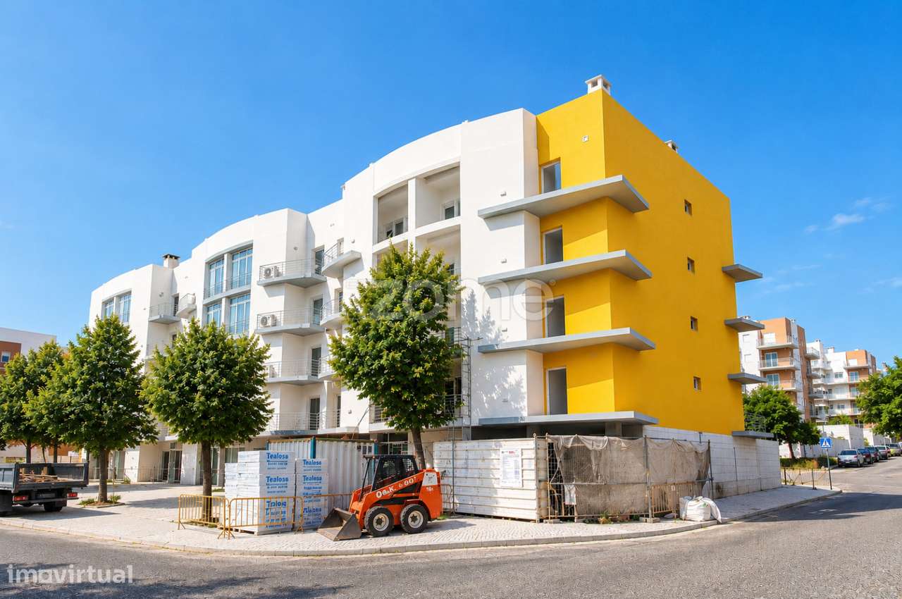 T3 Novo | Quinta da Flamenga | Vialonga | 3º andar | Suite e Garagem-1