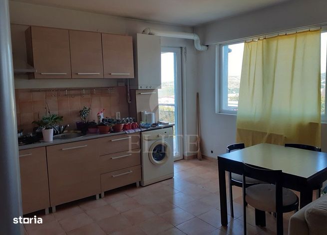 Apartament 2 camere în zona COMPLEX  DIANA