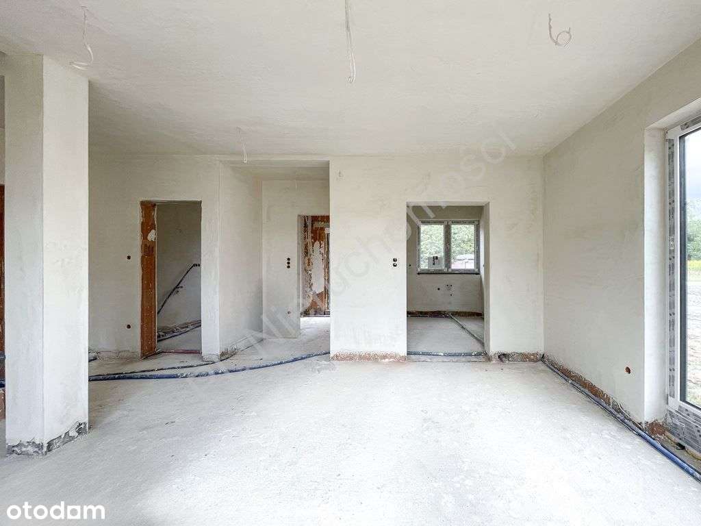 Zaledwie 1 km od szkoły w Adamowiźnie !-10