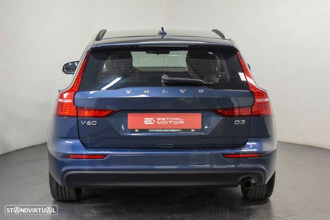 Volvo V60 2.0 D3 Momentum - 4