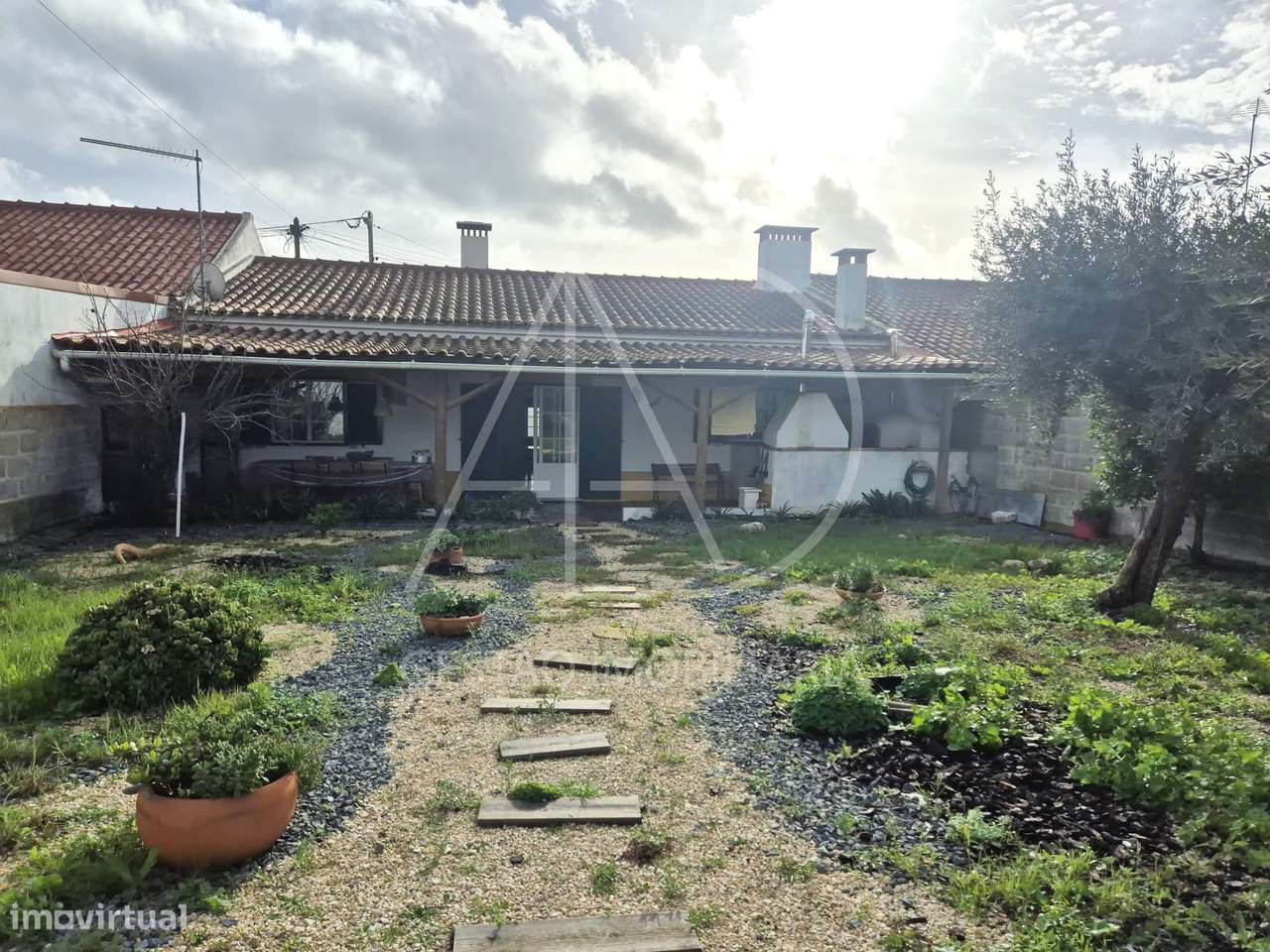 MORADIA TÉRREA T2+1 EM ERMIDAS DO SADO-23