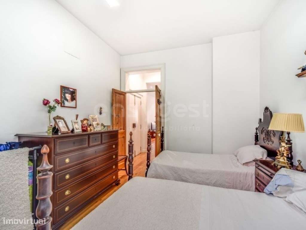 Apartamento T2 na Baixa de Lisboa-5