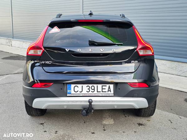 Volvo V40 Cross Country D2 Momentum - 10