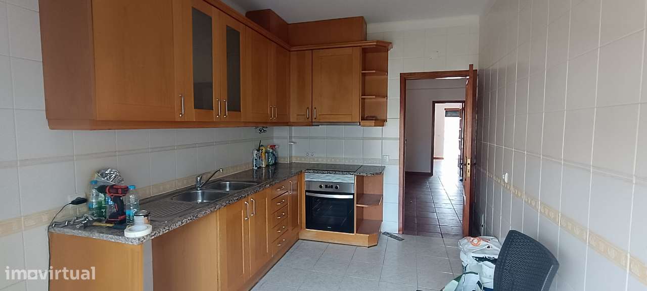 Magnifico apartamento T3 com garagem!-18