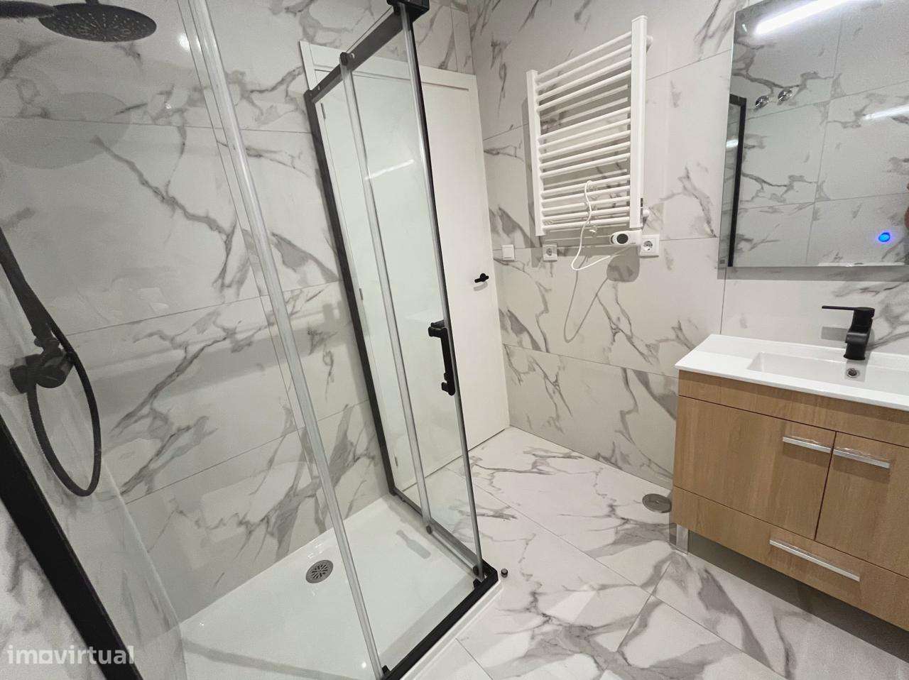 Apartamento T3 para venda - Loja transformada em T3 - Grande imagem: 5/13