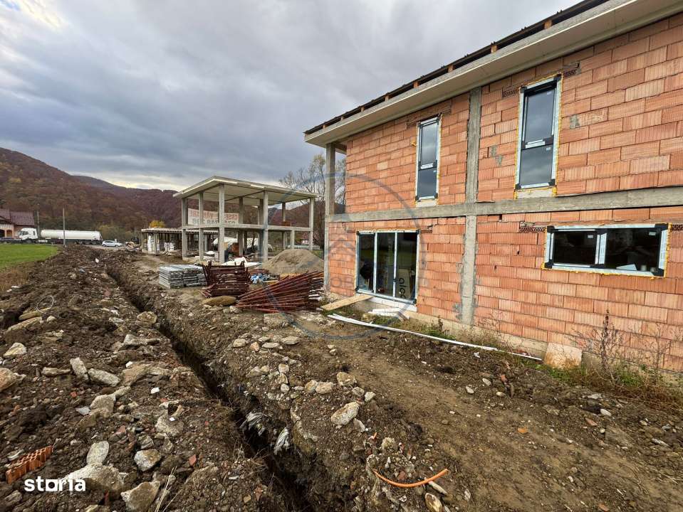 Proiect nou de case moderne P+1 – la doar 2 minute de Nasaud - Imagine principală: 4/15