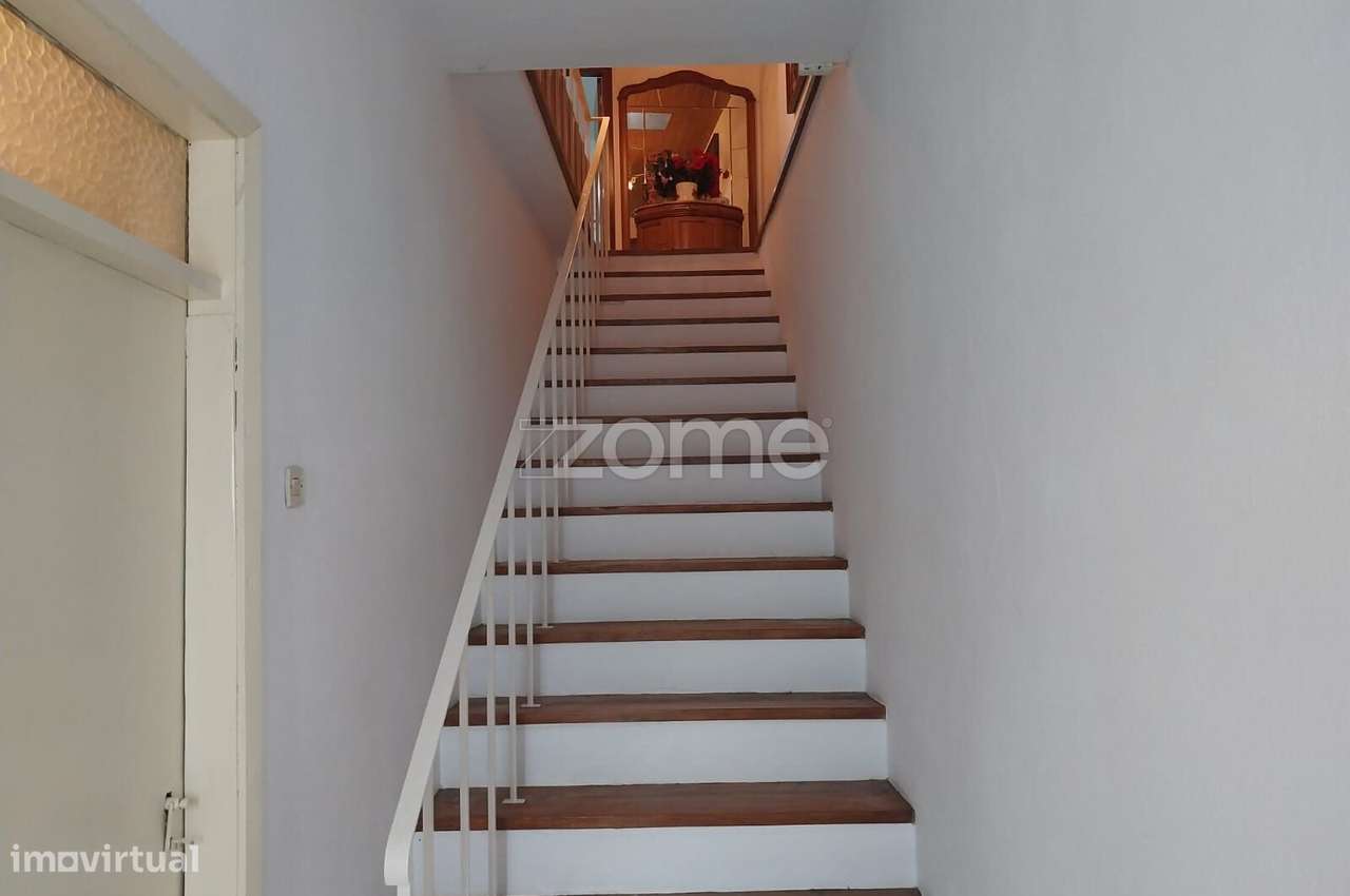 Moradia T3 Renovada em Favaios – Conforto e Tranquilidade - Grande imagem: 4/60